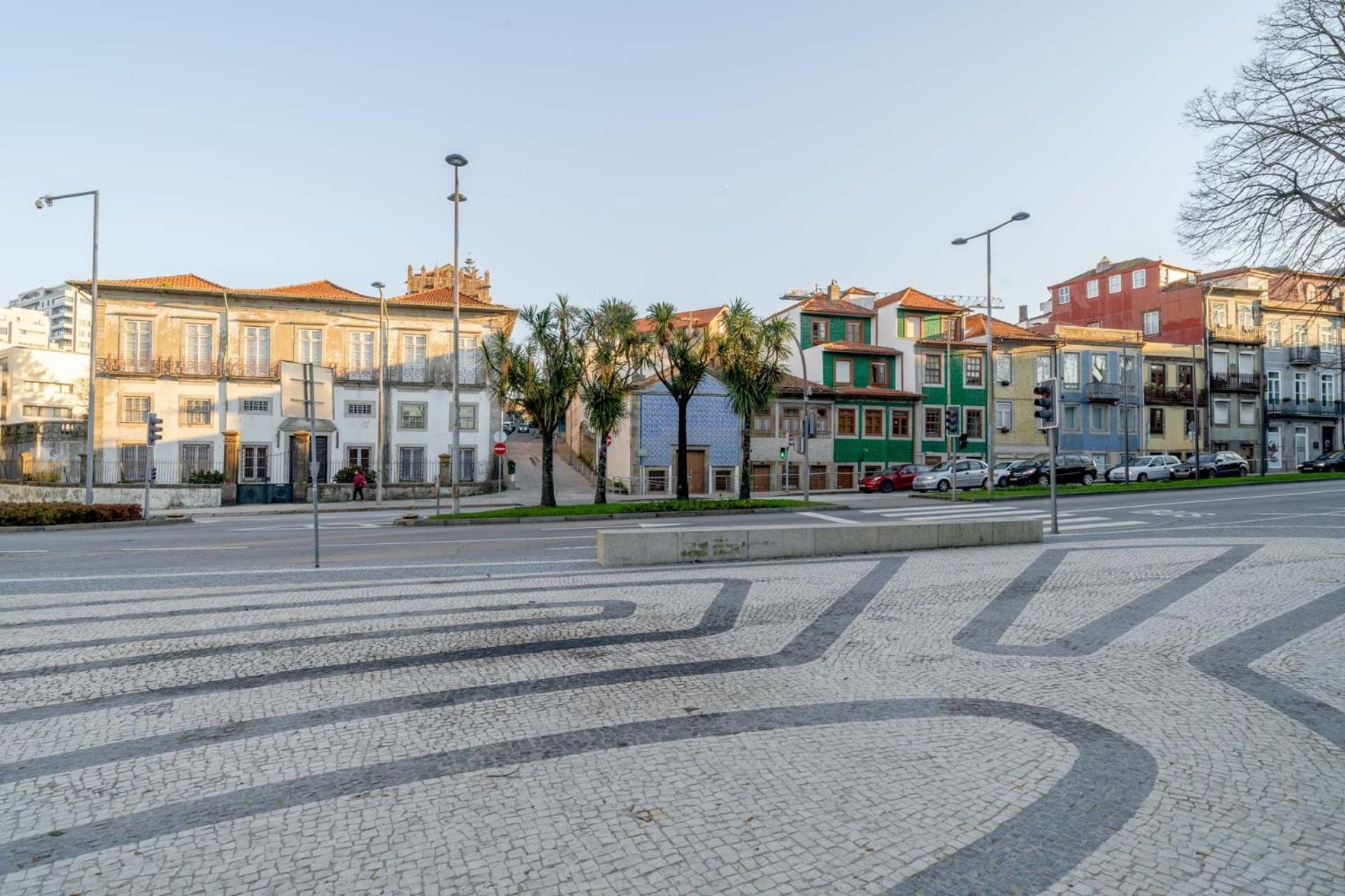 Limehome Porto Rua De Dom Manuel II Luaran gambar
