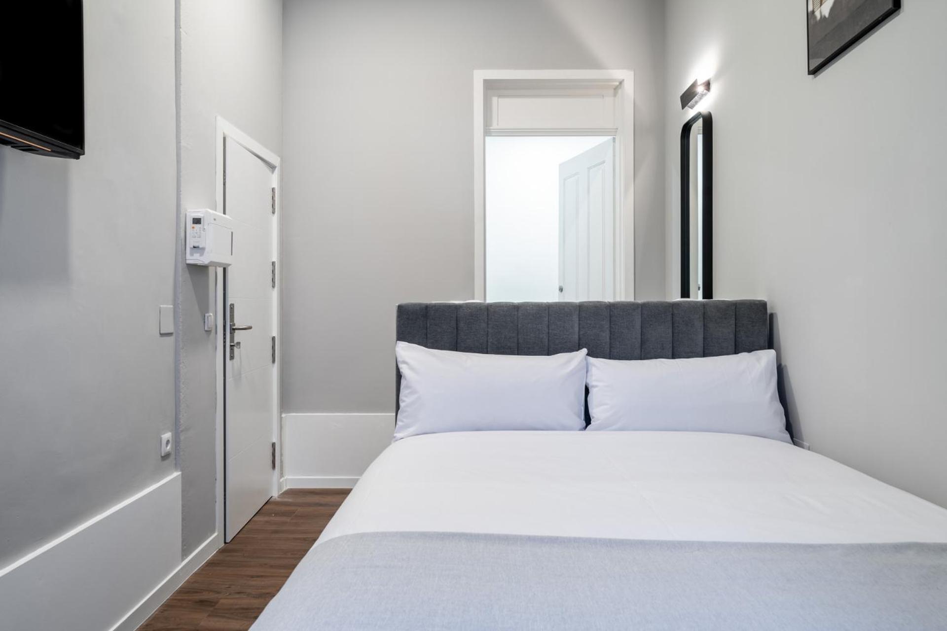 Limehome Porto Rua De Dom Manuel II Bilik gambar