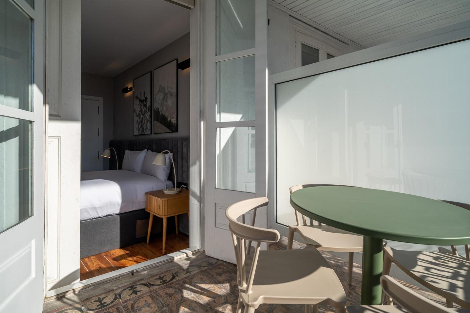 Limehome Porto Rua De Dom Manuel II Luaran gambar